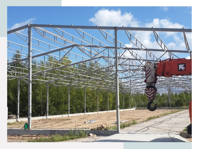 Строительство конюшен в Сыктывкар от 619 руб. под ключ