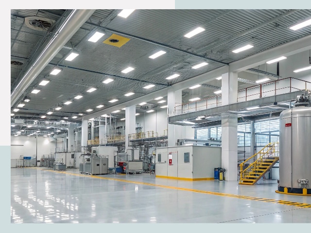 Освещение ангаров в Сыктывкаре от 619 руб. - Эффективные решения