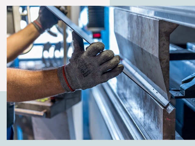 Гибка металла в Сыктывкаре